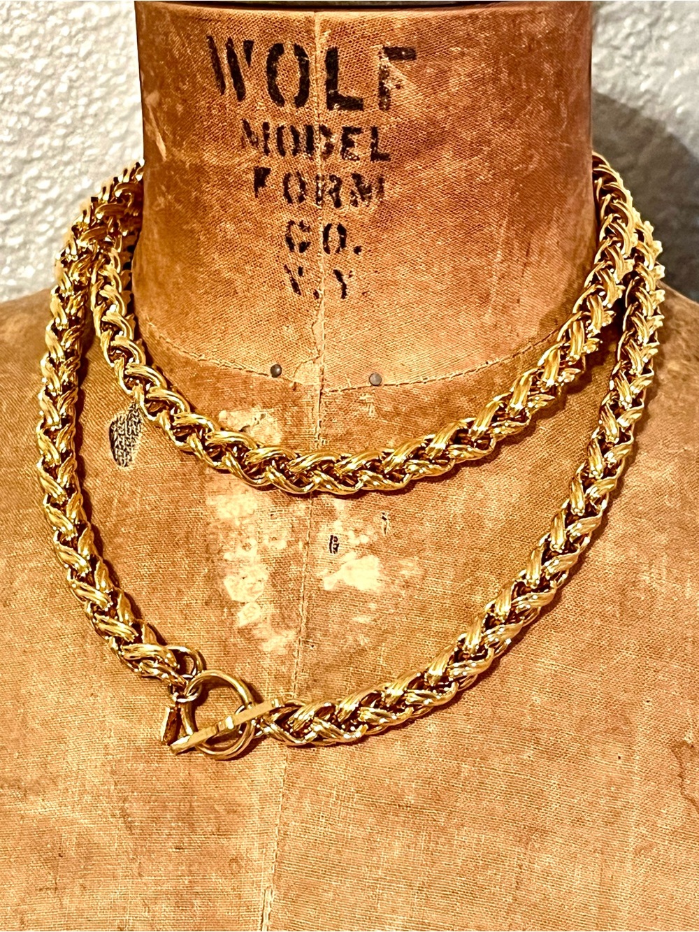 Anne Klein Classic Necklace or Small Belt Chain Gold Vintage Lion Logo Duo